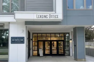 External Dimensional Lettering Photo